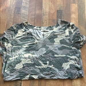 Zenana Outfitters Green Camo V-Neck Top